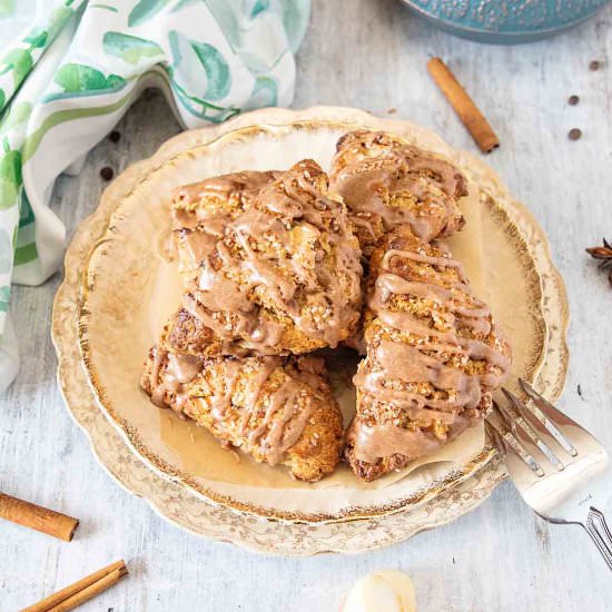 CInnamon Apple Scones