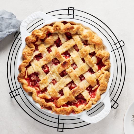 Vegan Strawberry Rhubarb Pie