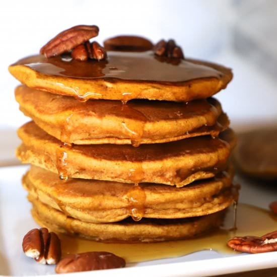 Whole Wheat Pumpkin Pancakes