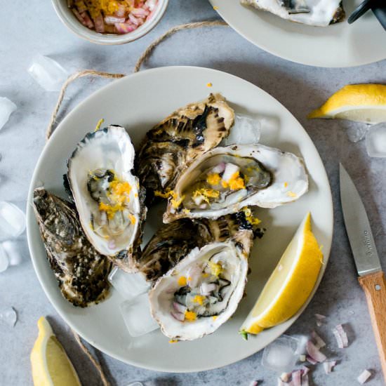 Oysters with Mignonette Sauce