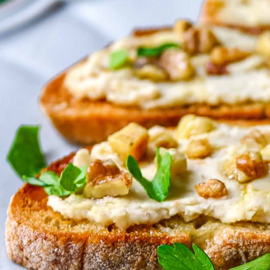 White Bean Bruschetta Recipe