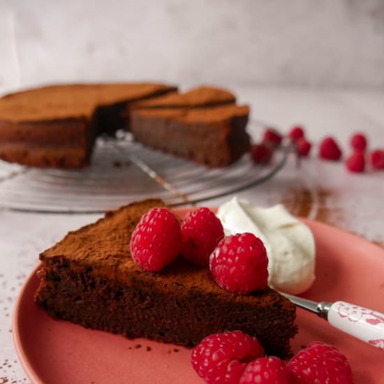 Flourless Almond Chocolate Cake