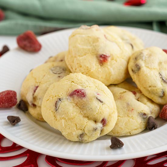 Chocolate Chips and Strawberry Cook