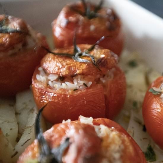 Italian Rice Stuffed Tomatoes