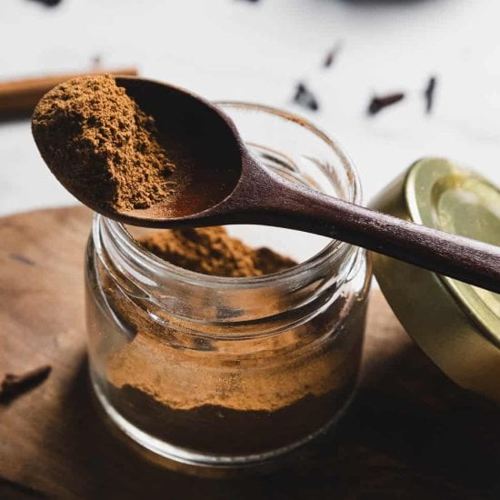 Easy 4-Ingredient Pumpkin Pie Spice