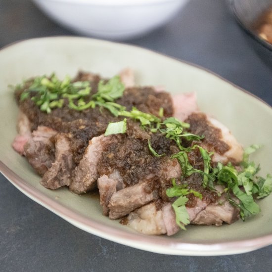 Steak with Grated Onion Sauce