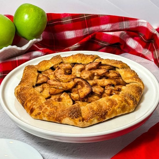 Easy Rustic Apple Galette Feature image