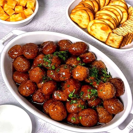 Easy Sweet & Tangy BBQ Meatballs Feature image