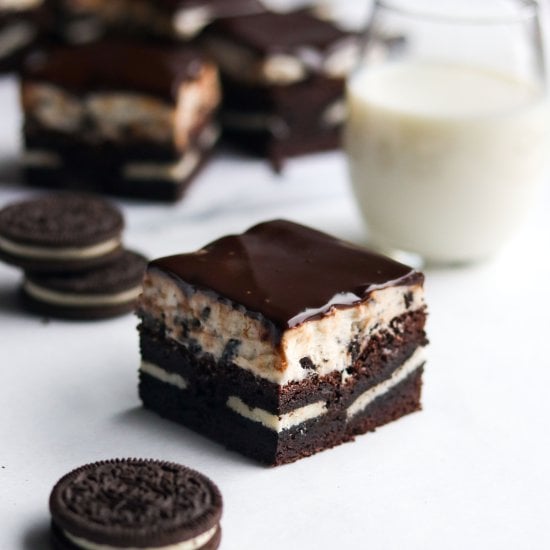 Ultimate Oreo Brownies Feature image