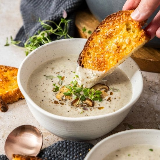 Mushroom Cauliflower Soup Feature image