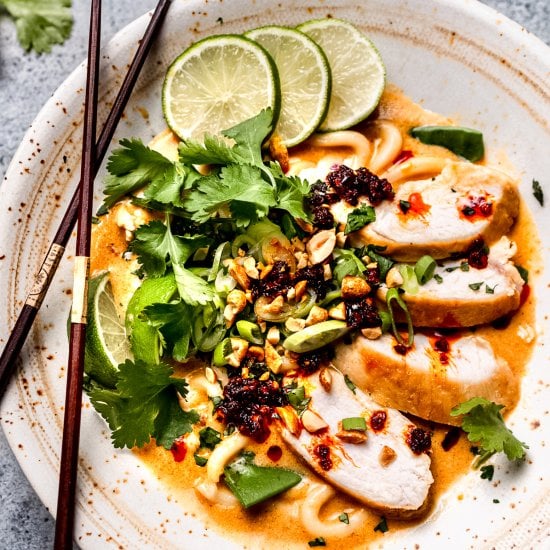 Easy Chicken & Peanut Butter Ramen Feature image