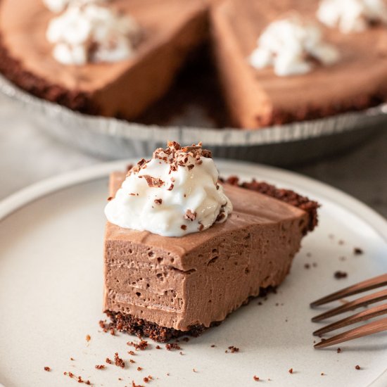 Dairy Free Chocolate Cream Pie