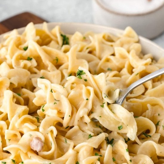 Cafeteria Noodles