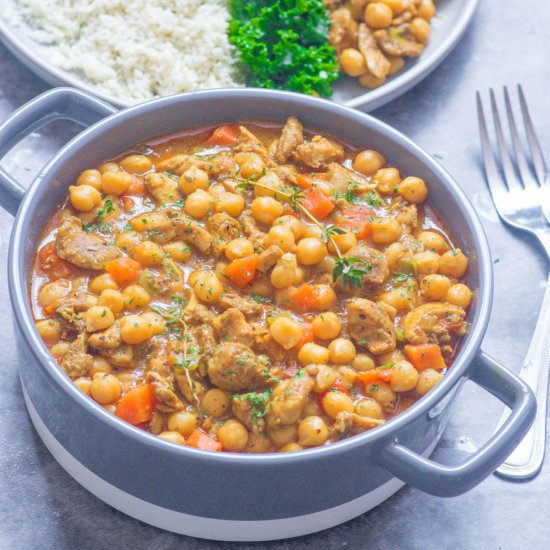 Slow Cooker Chicken Chickpea Curry