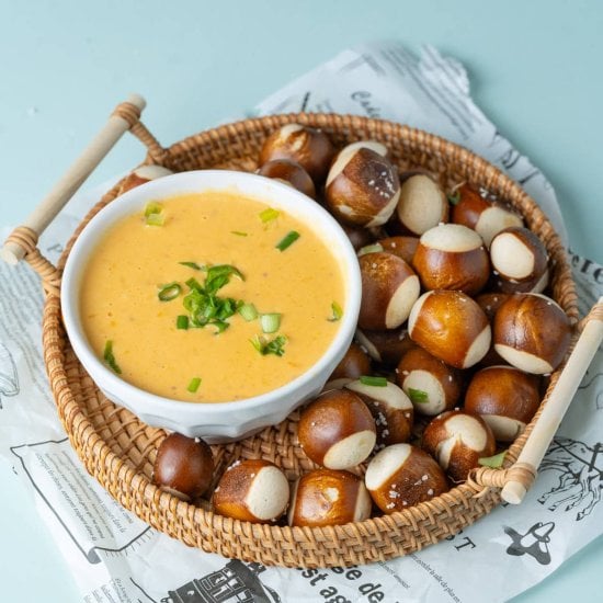 30-Minute Creamy Beer Cheese Dip
