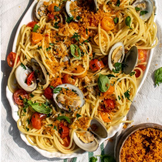 Clam Pasta with Tomatoes