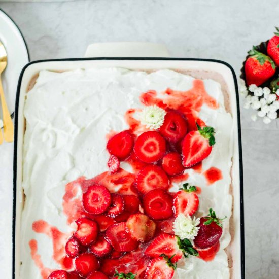 Easy Strawberry Tres Leches Cake