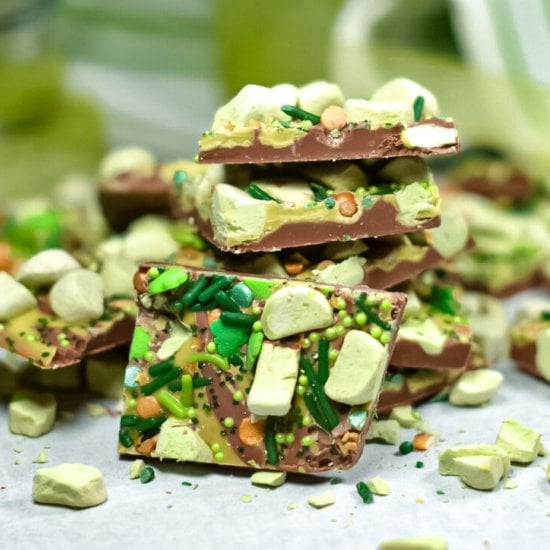 Lucky Charms Bark