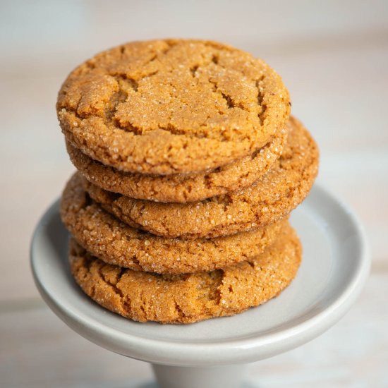 Chewy Ginger Molasses Cookies