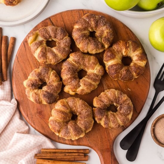Apple Pastries