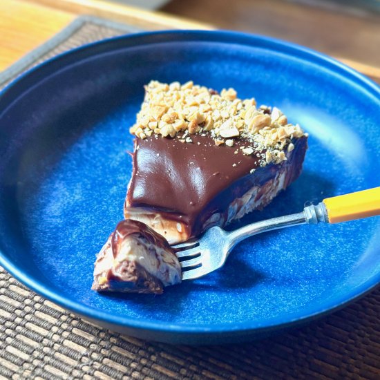 Chocolate Peanut Cheesecake Tart