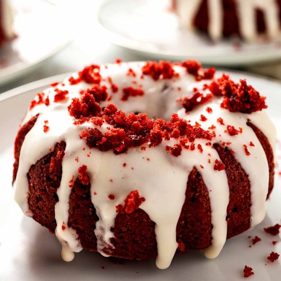 Red Velvet Mini Bundt Cakes