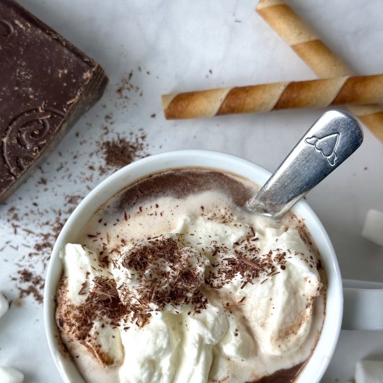 Rich and Creamy Hot Chocolate Mix