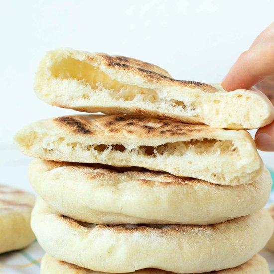 Homemade Vegan Pita Bread