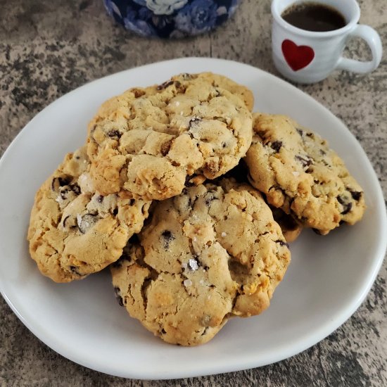 Cornflakes and Chocolate Chip Cookies