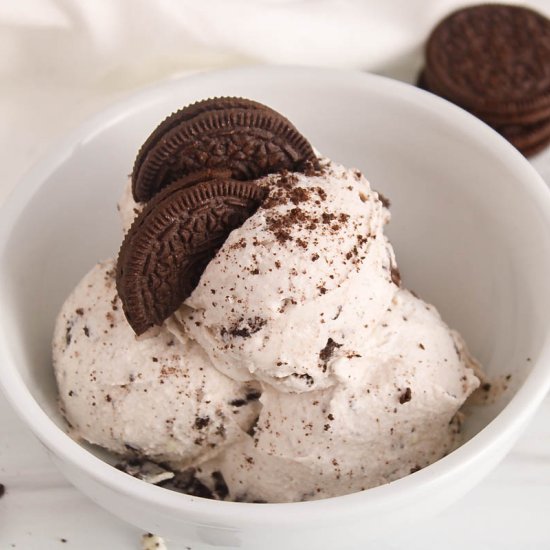 Cookie and Cream Ice Cream