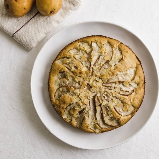 Spiced Pear and Honey Cake