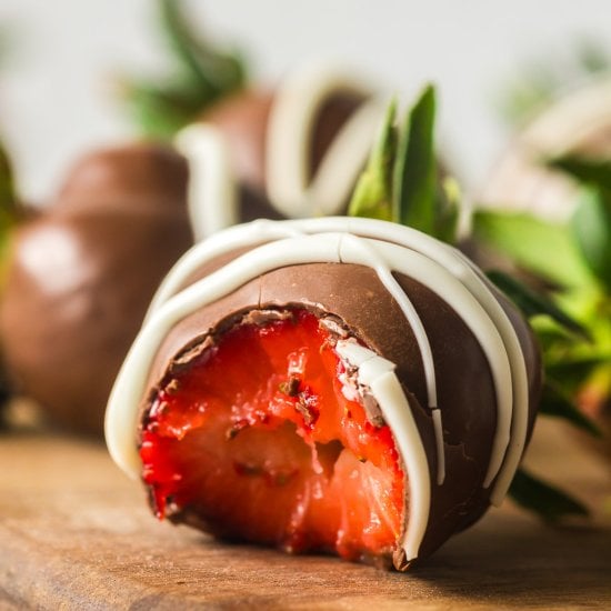 Chocolate Dipped Strawberries