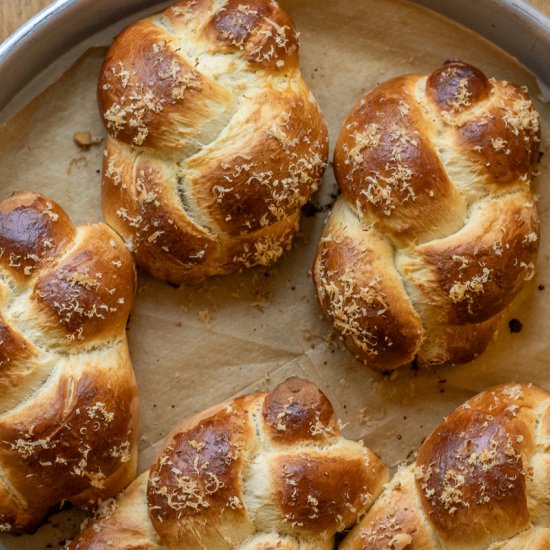 Paskalya Çöreği – Tsoureki