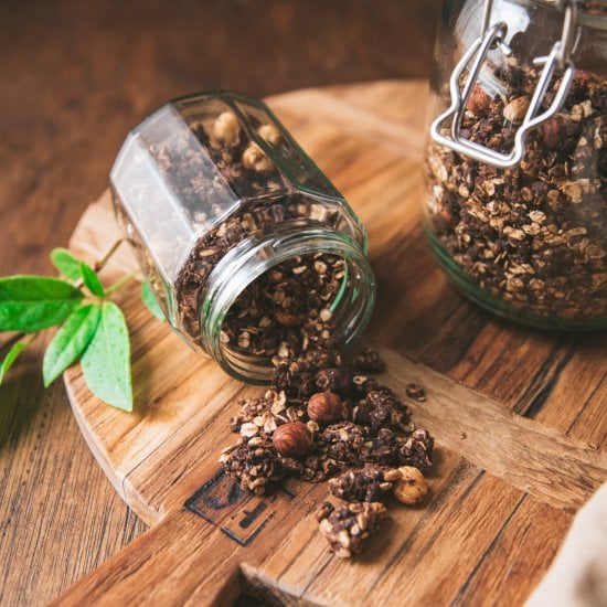 Chocolate and Nuts Granola Recipe