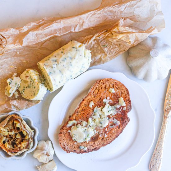 Roasted Garlic Butter Recipe