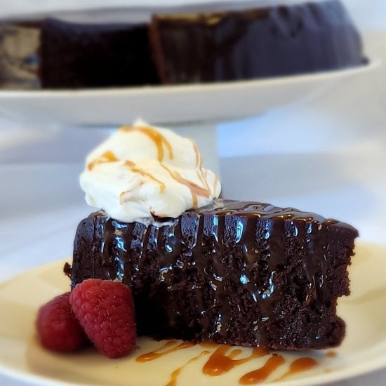 Deep Dark Rich Chocolate Fudge Cake