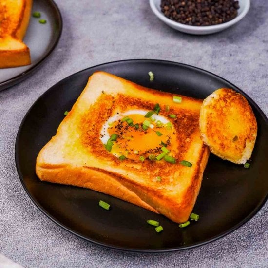 Egg in a Basket