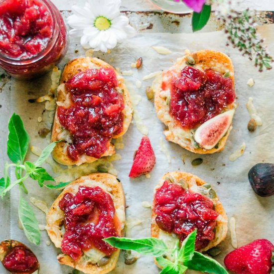Cheese Crostini with Berry-Fig Jam