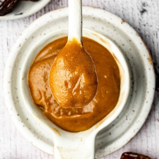 4-Ingredient Date Caramel