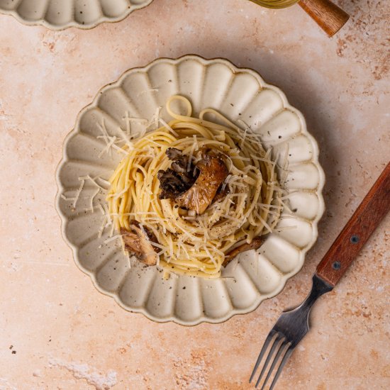 Truffle Oil Pasta with Mushrooms