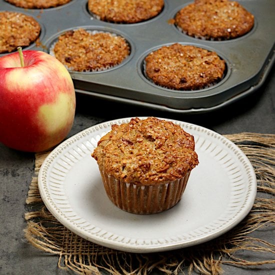 Apple Cinnamon Oatmeal Muffins