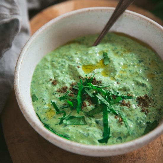Herbed Yogurt Sauce recipe