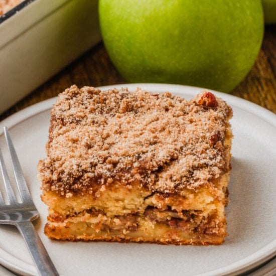Applesauce Coffee Cake