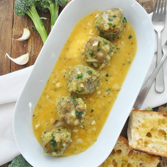 Broccoli “Meatballs” in Onion Sauce