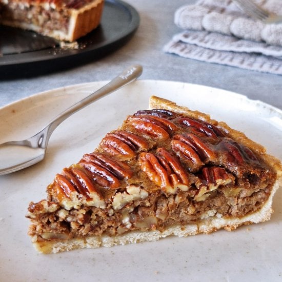 Pecan Pie Without Corn Syrup (GF and DF)