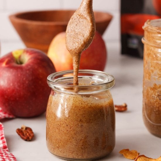 Easy Apple Pecan Butter