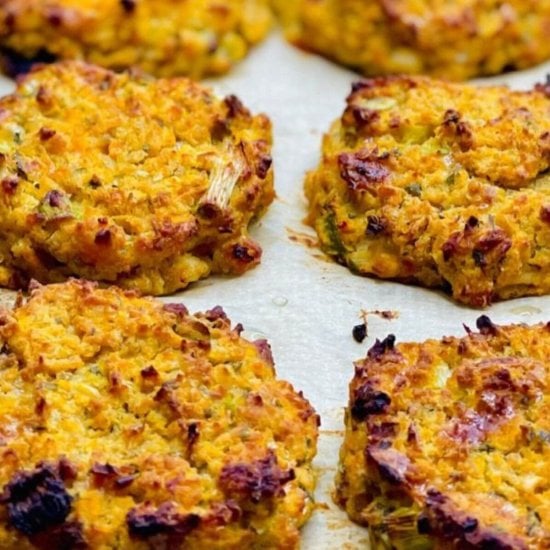 Beans & Quinoa Baked Fritters