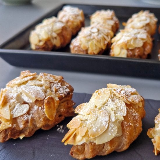 Gluten Free Vegan Almond Croissants