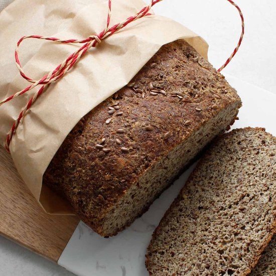 Low-Carb Flaxseed Bread