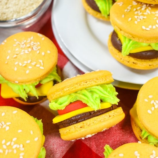 Cheeseburger Macarons